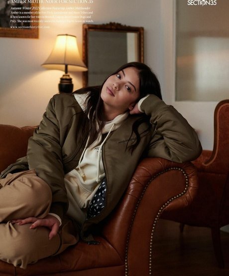 Amber Midthunder beautiful pornstar photos