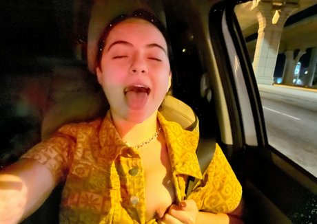 babyven0m pretty model galleries