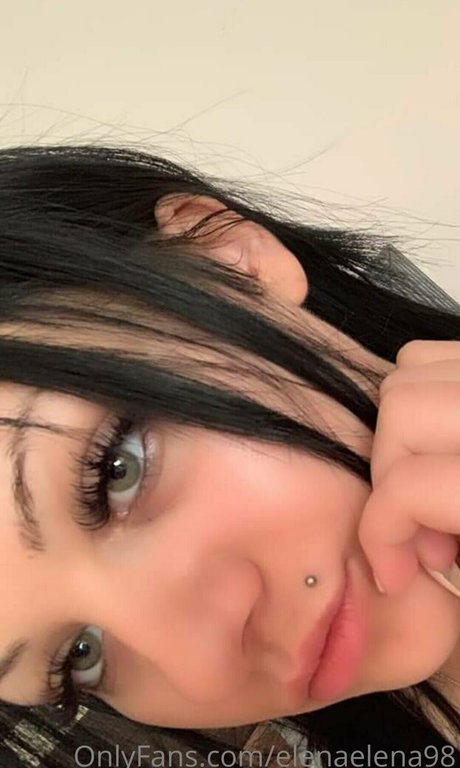 senzuallover98 sexy model images