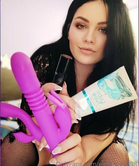 senzuallover98 free star galleries