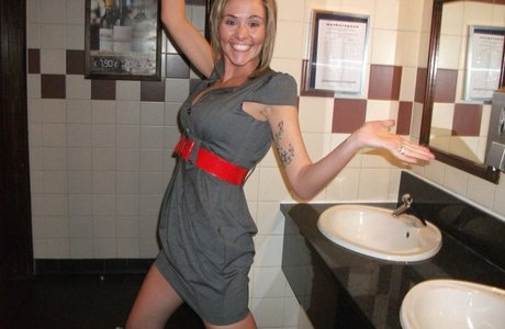 teacher milf onlyfans hot photo