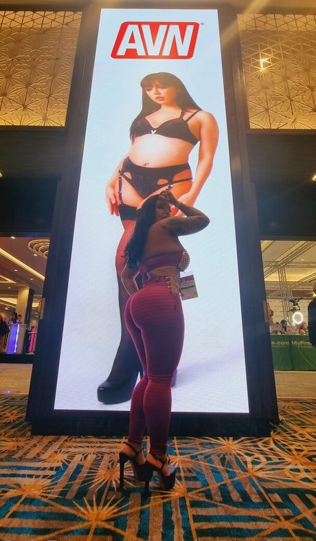 monicasanthiago fullvids star sexy galleries