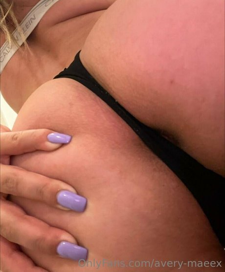 avery maeex nude star gallery