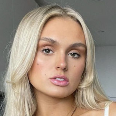 Misha Grimes star adult pictures