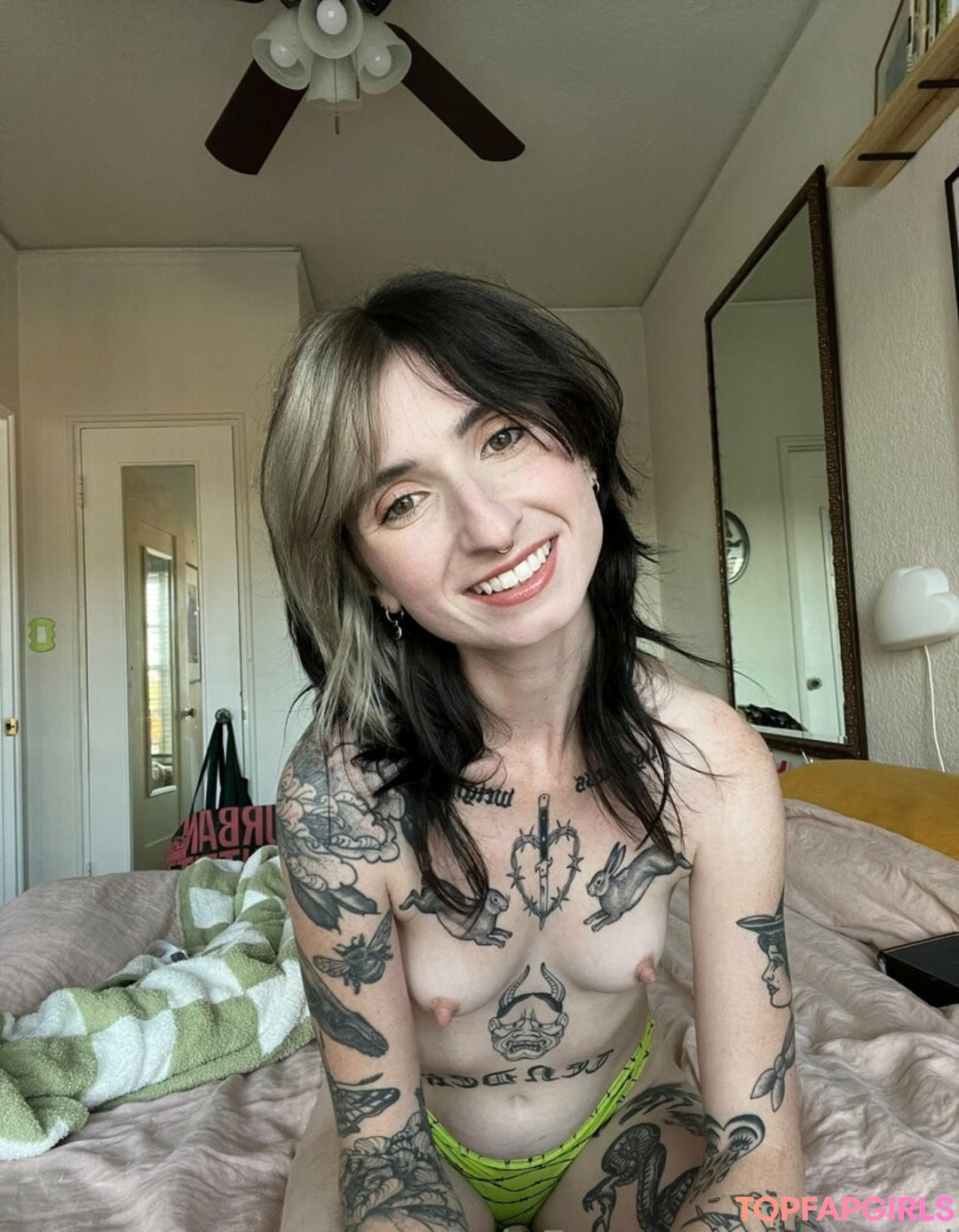 meaty pussy onlyfans nudes photo