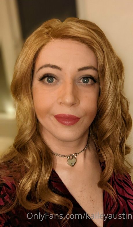 kaileyaustin pornographic model picture