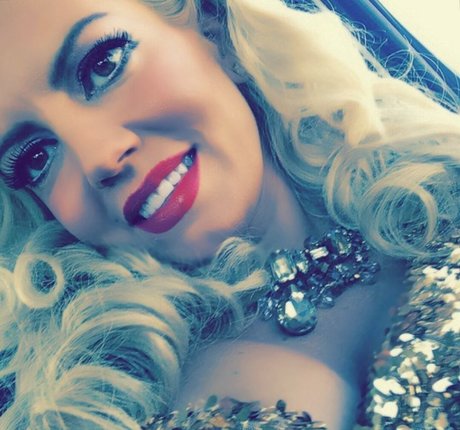 Isabel Madow star beautiful pics