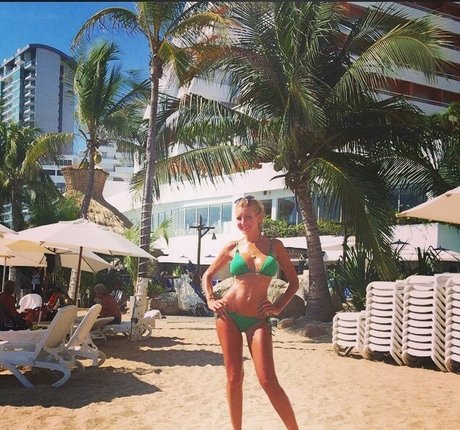 slim onlyfans free pics