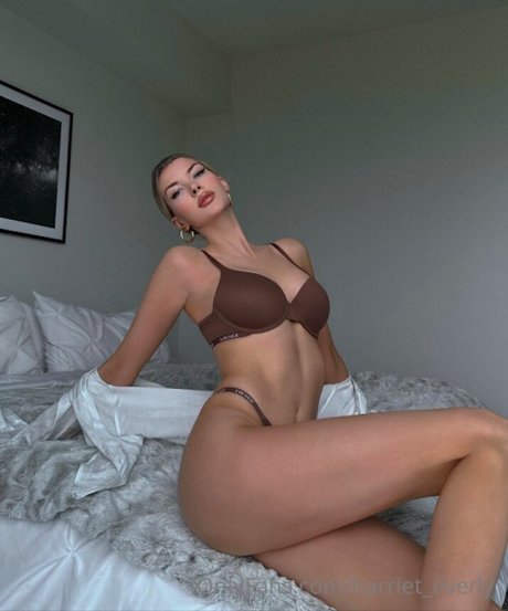 Harriet Everly pornstar nudes galleries