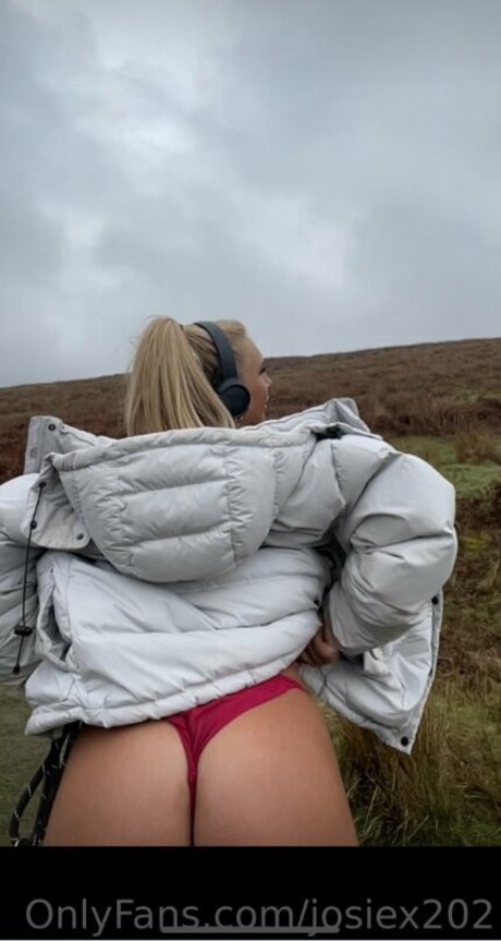 Josie Broom beautiful pornstar photos