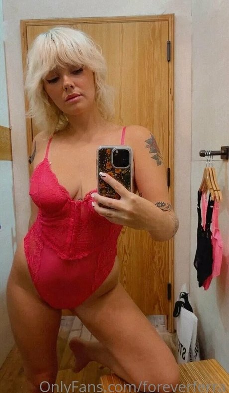 foreverferra nudes actress img