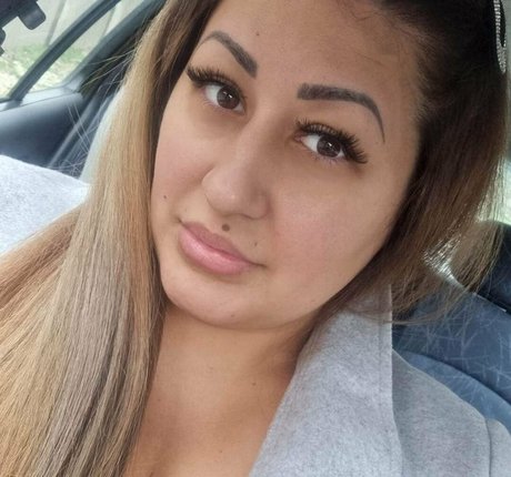 Csimbora Barbara model exclusive archive