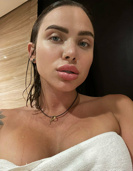 olga le belier perfect pornstar image