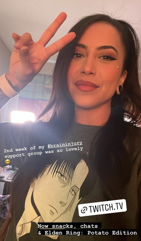 meghanelle model adult galleries