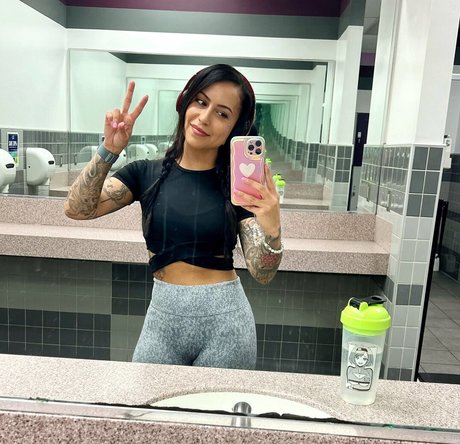 meghanelle sex pornstar img