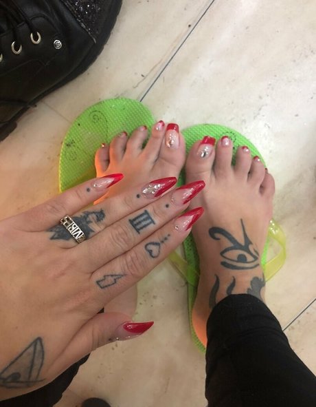 ebony fitness onlyfans art naked picture