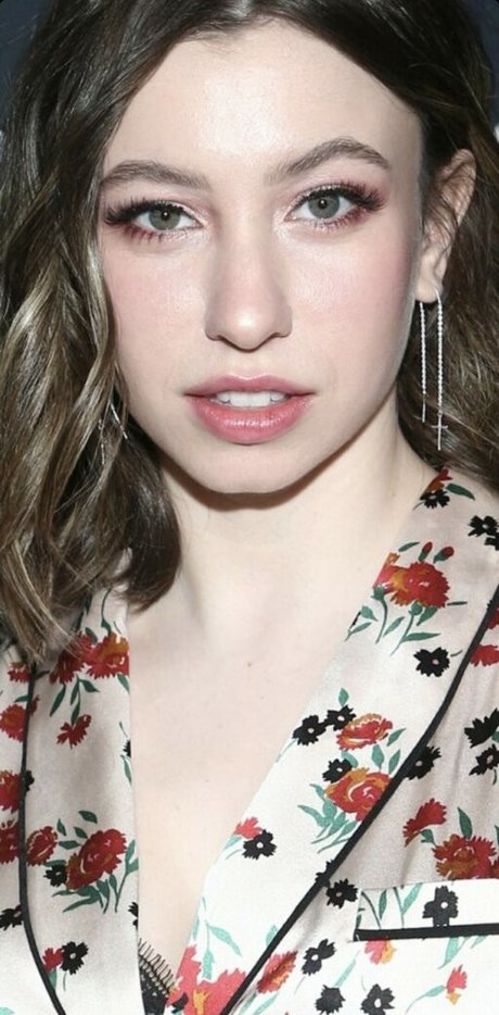 Katelyn Nacon perfect pornstar img