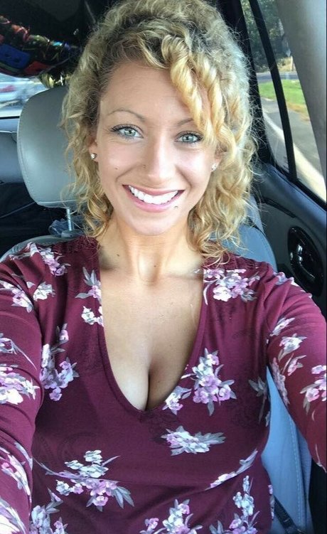 amateur shemale onlyfans free naked pictures