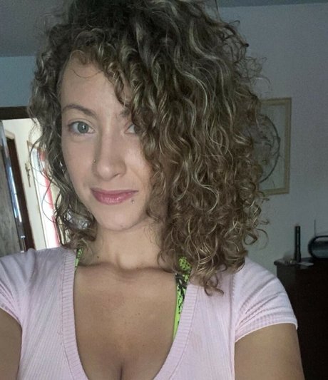 indian milf onlyfans sexy photos