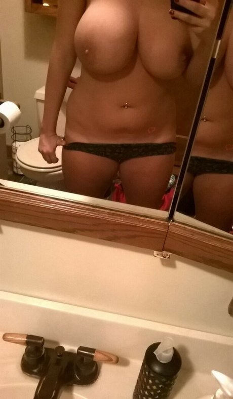 latina teen pussy onlyfans art nude photo