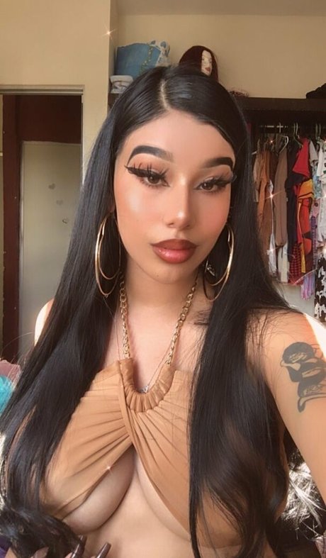 gloryhole princess onlyfans top img