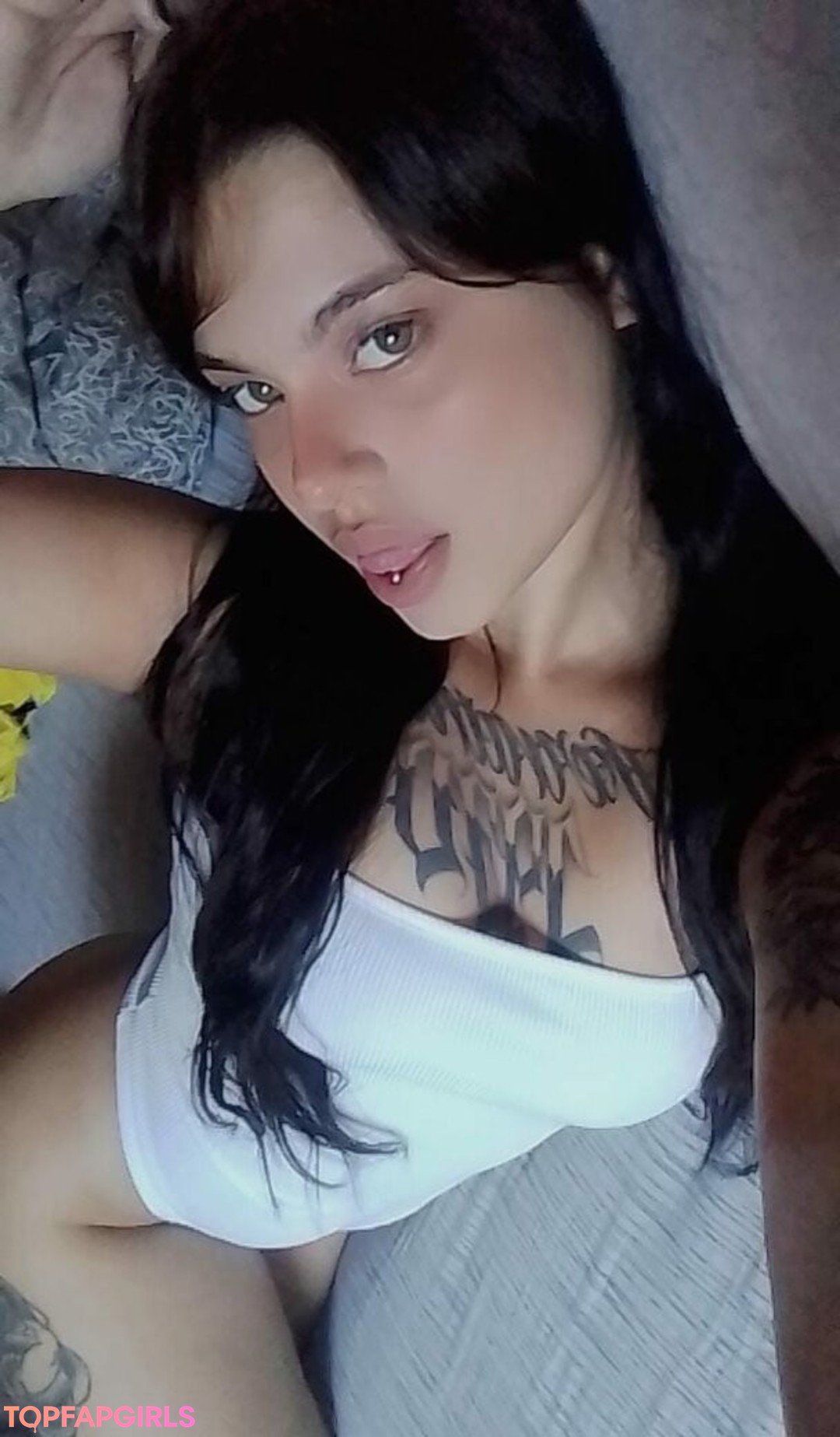eiprilnaveira pornstar nude pics