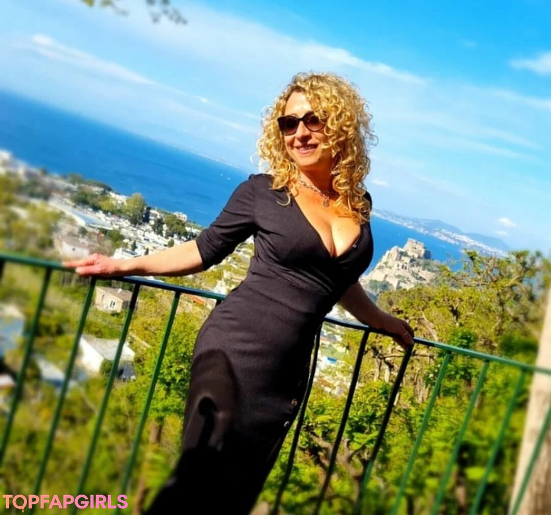 Sabina Di Iorio erotic pornstar image