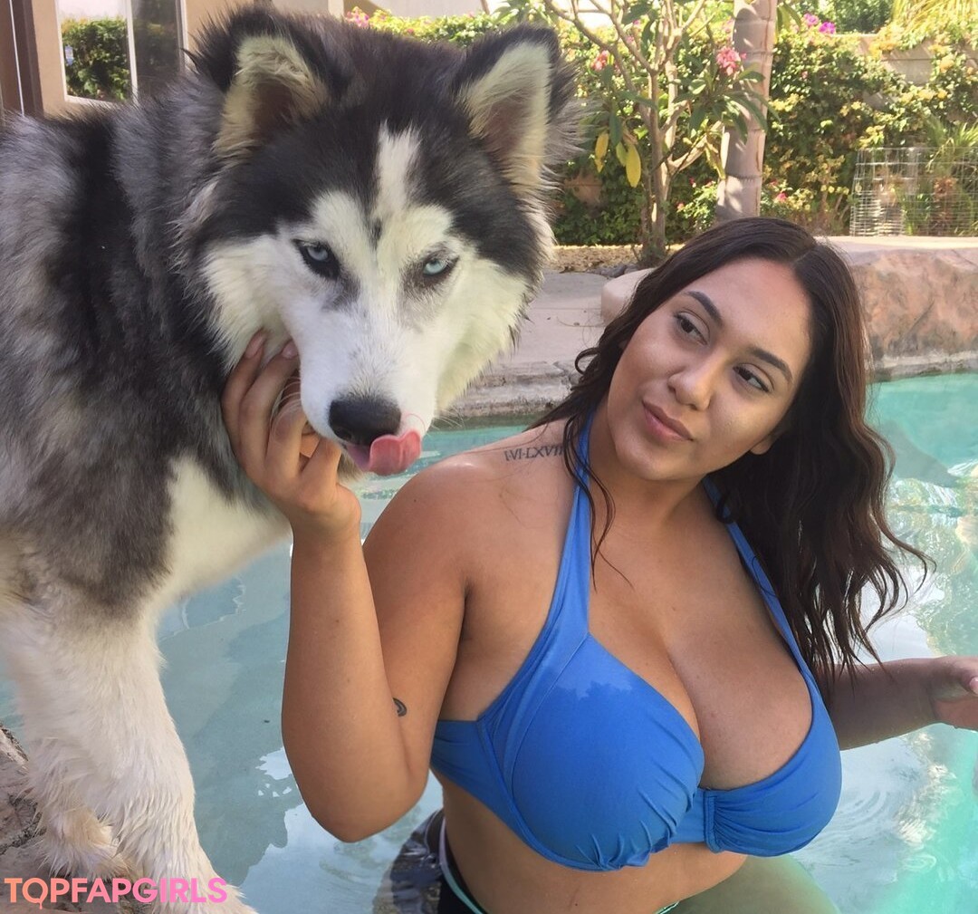 anime babe onlyfans best photos