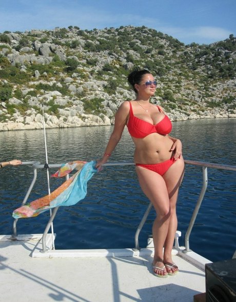 outside onlyfans sexy naked picture