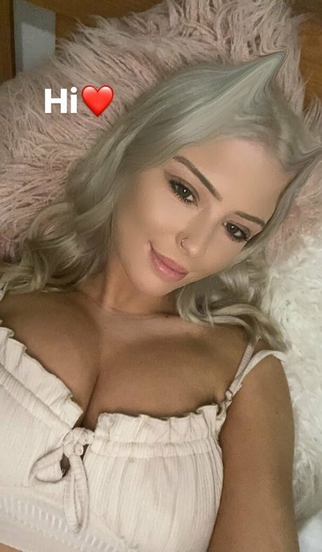 petite latina onlyfans nudes picture