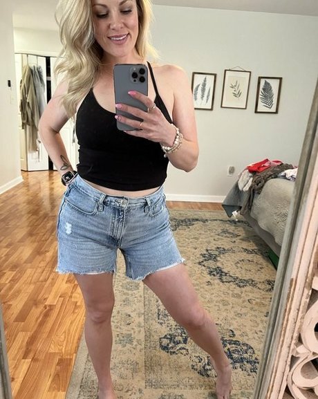 Sofya Brooke top actress pictures