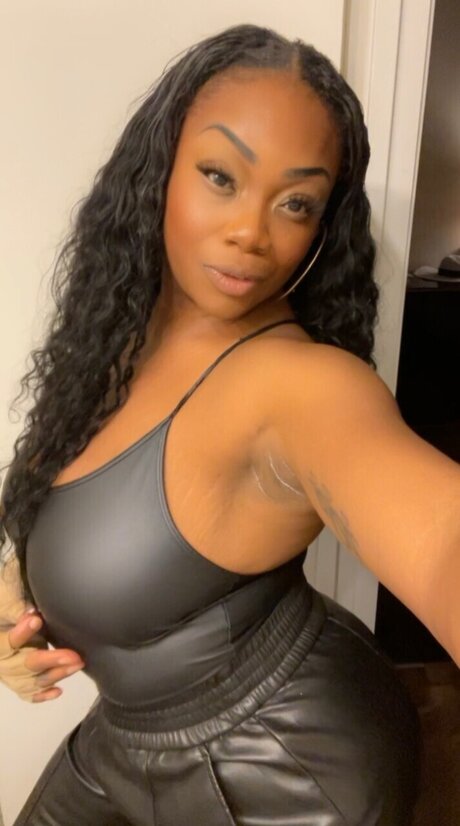 Sweeteyes22 exclusive pornstar pics