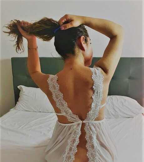 Erotic Amira art actress archive