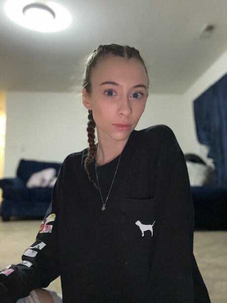 Izabelle model porn picture