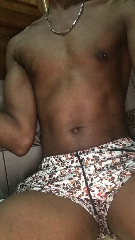 _Jeromy G_ exclusive model picture