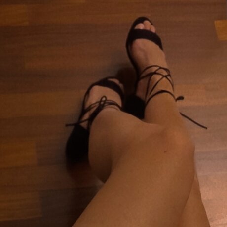 EnamoRada pornstar hot pics