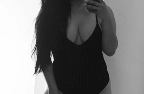 LaMorocha star nudes pics