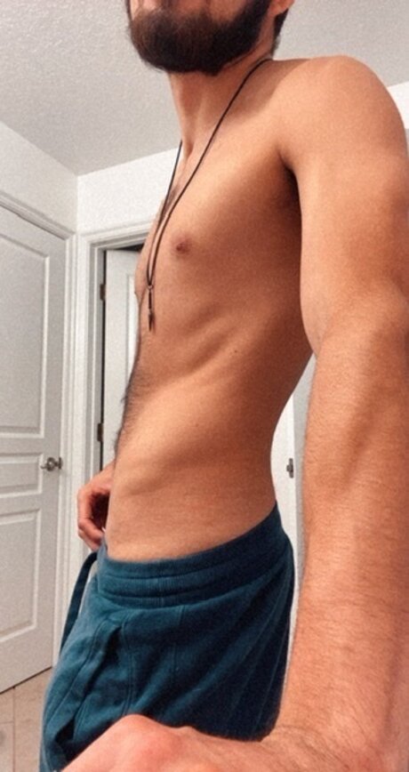 Honeyboyxx xxx actress galleries