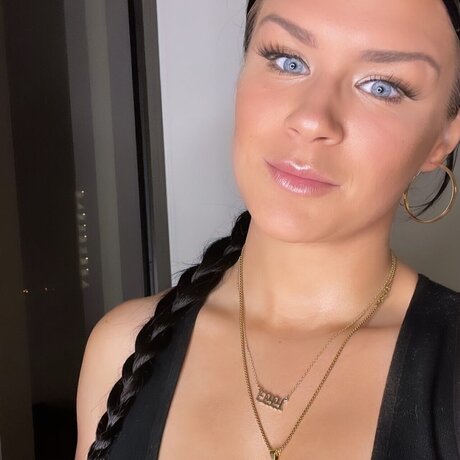 Call Me Skye pornographic star gallery