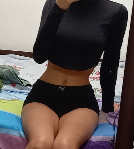 Larisa Loredana star sexy archive