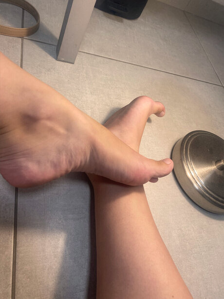 Lone top profile image