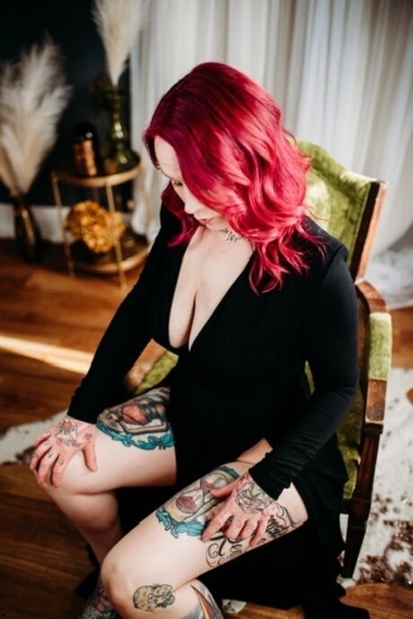 Magenta LeCorpse pornstar adult pics