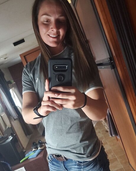 Masc lez art model photo