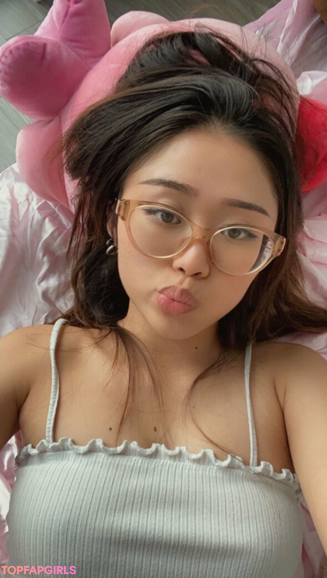 huge anal dildo onlyfans pretty picture