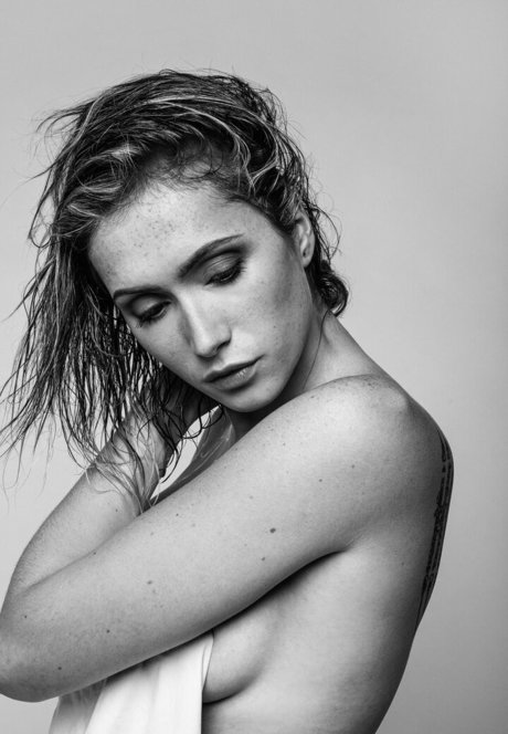 Lysandre Nadeau porn actress archive