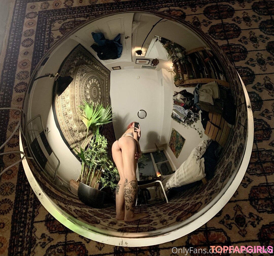 ebony girls onlyfans naked pics
