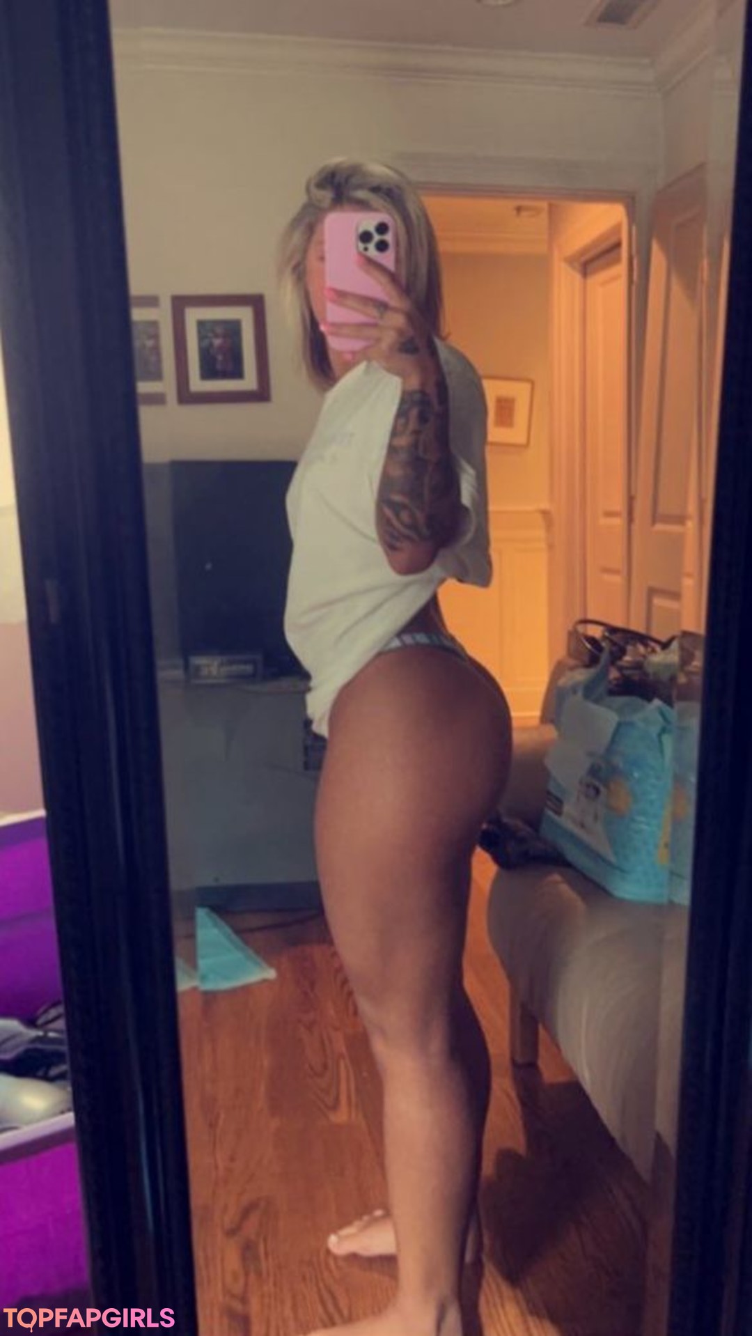 Slickkshaww top pornstar images