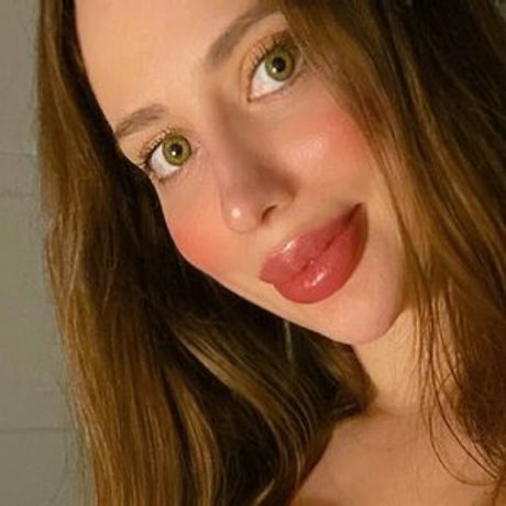 ohjess model naked pictures