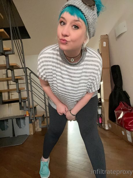 selfie nude onlyfans nudes image