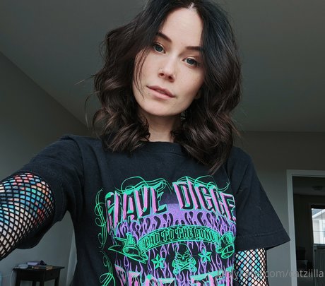 latina teen pussy onlyfans hot naked image